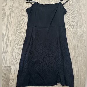 Black slip dress / night out
